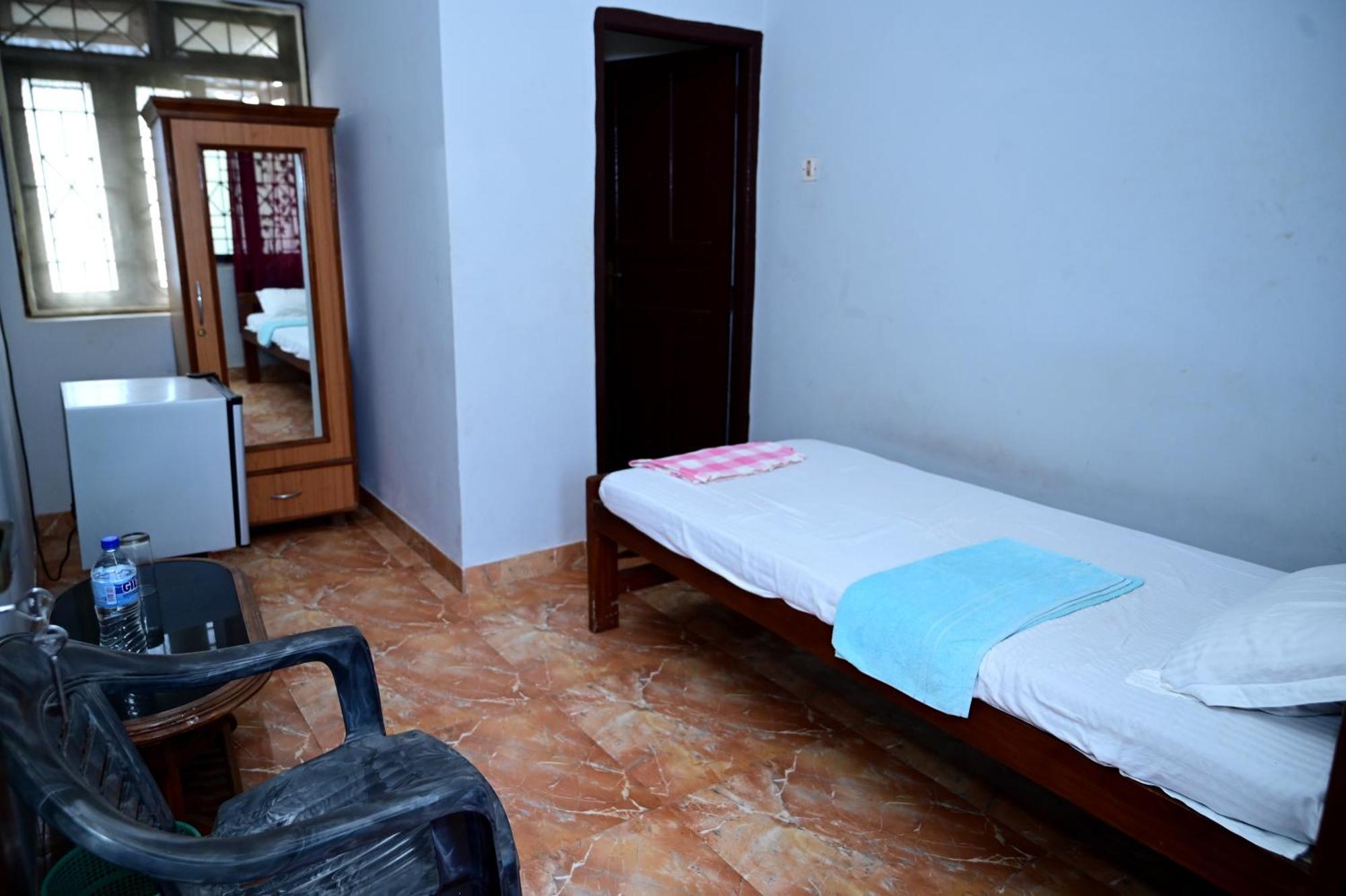Guest house Clinton *