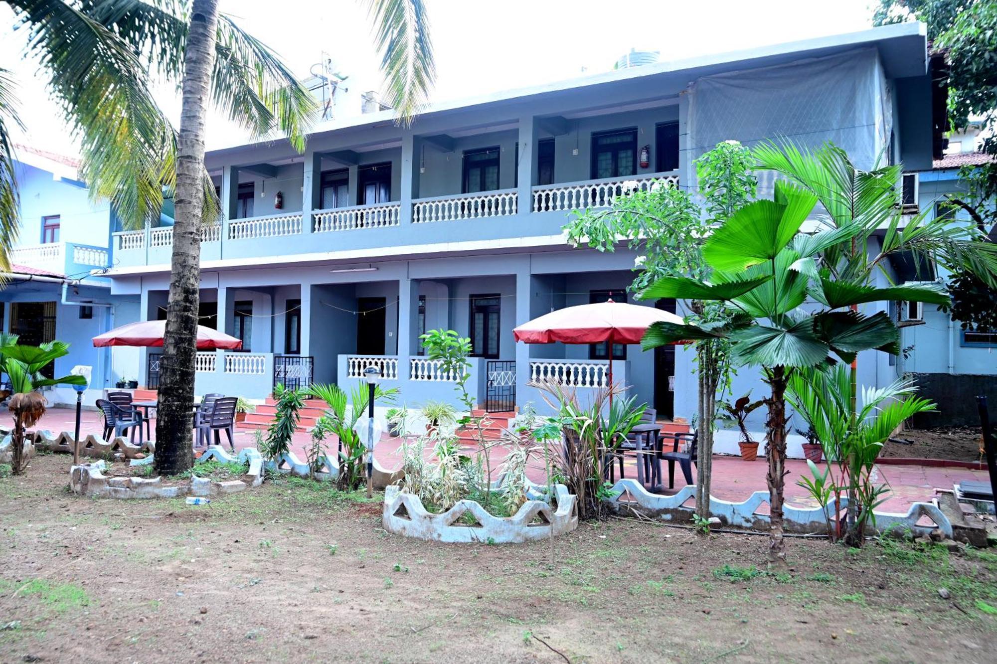 Clinton Guest house *