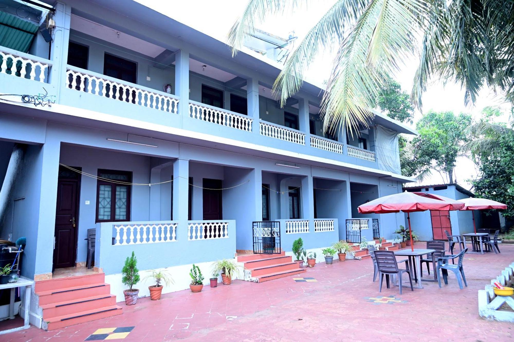 Guest house Clinton Colva